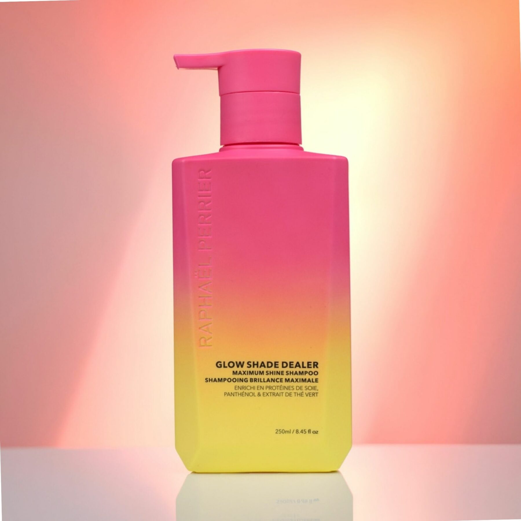 GLOW SHADE DEALER